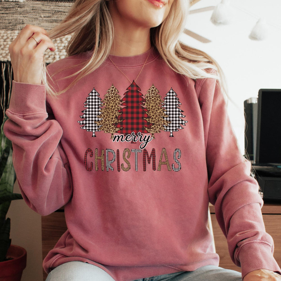 Merry Christmas Sweatshirt, Family Christmas Party Santa Lover Holiday Sweatshirt Gift For Men Women